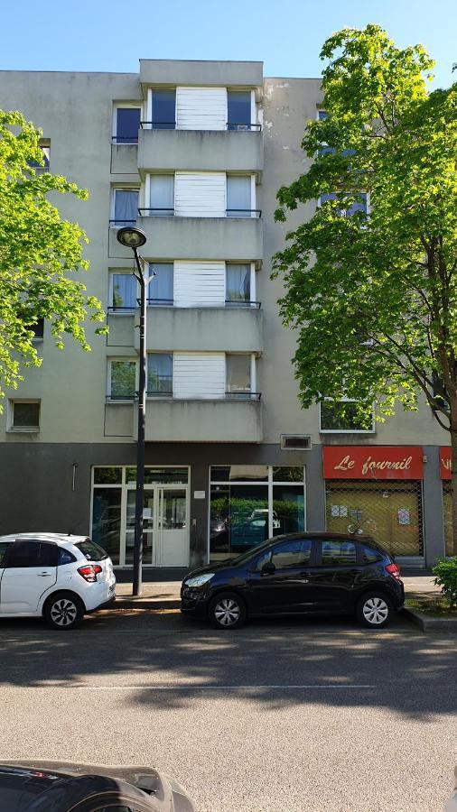 Studio Individuel - Le Musset & Parking Gratuit Devant L'Immeuble Grenoble Exterior photo